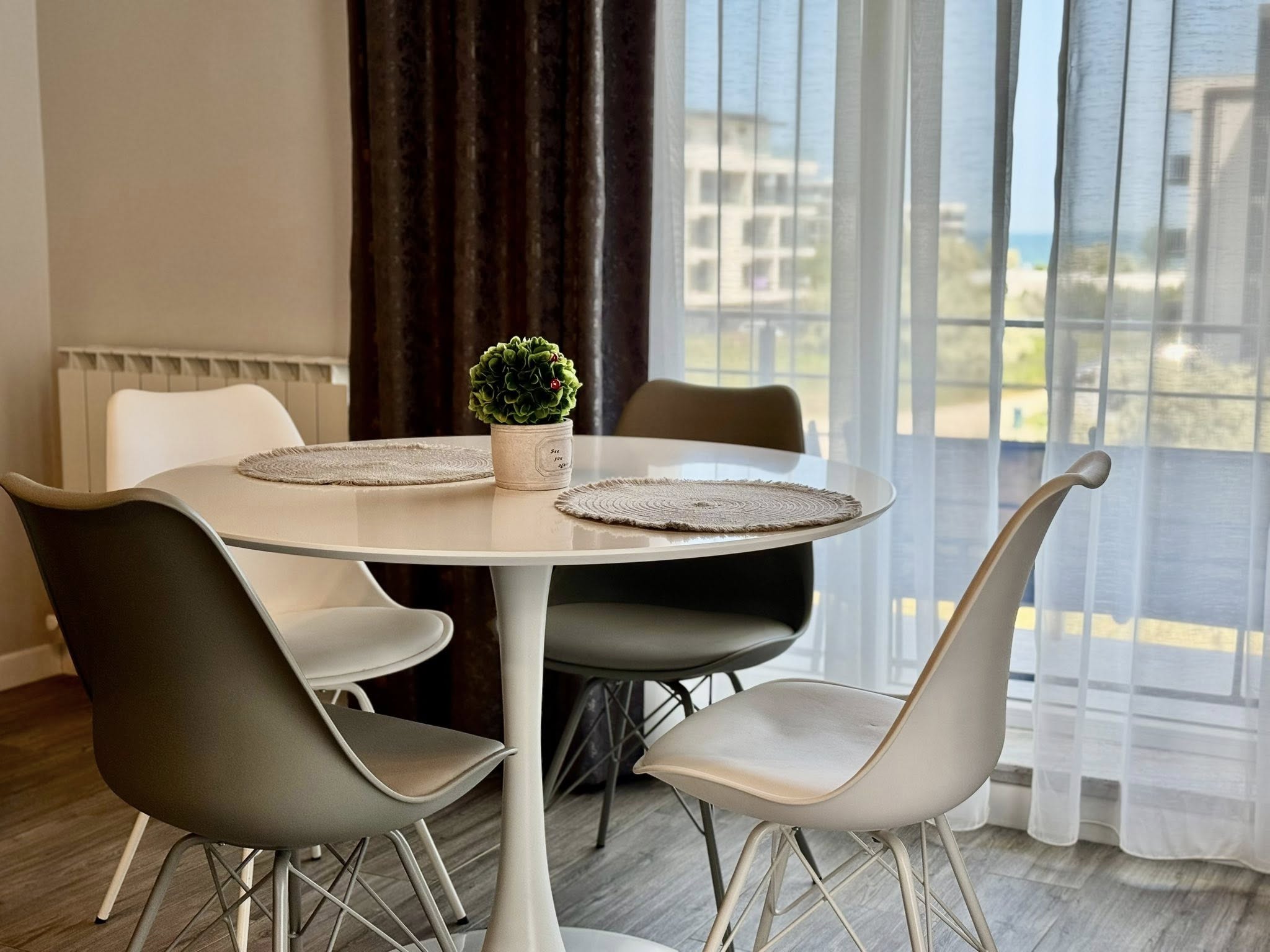 Almiro Residence 11