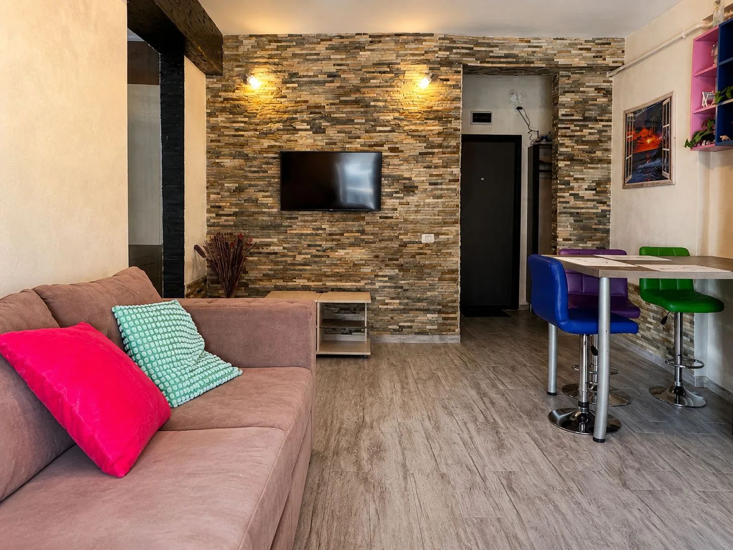 NeoPlace 47 SeaView- Astoria Residence